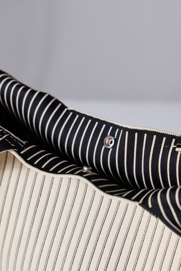 Duck Apparel White Bucket Bag