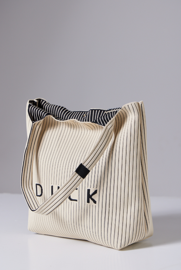 Duck Apparel White Bucket Bag