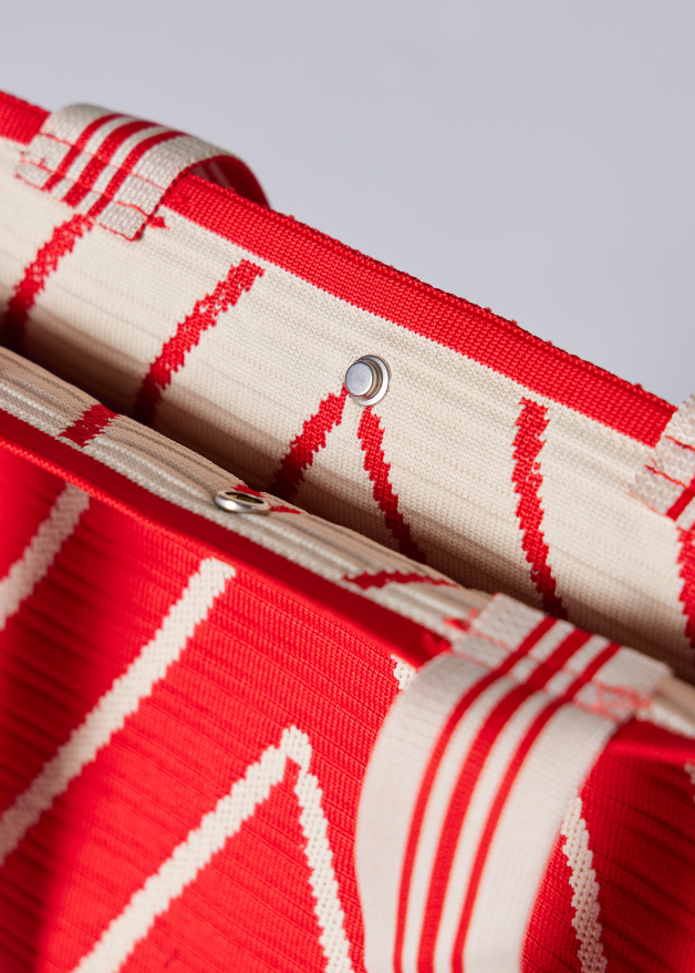 Duck Apparel Red Bucket Bag