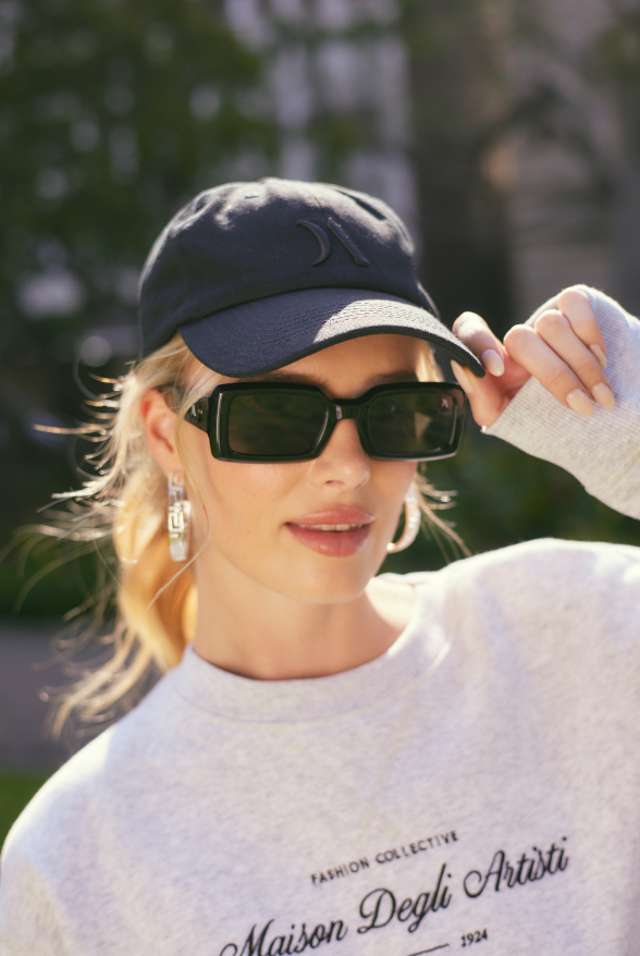 Duck Apparel Signature black cap