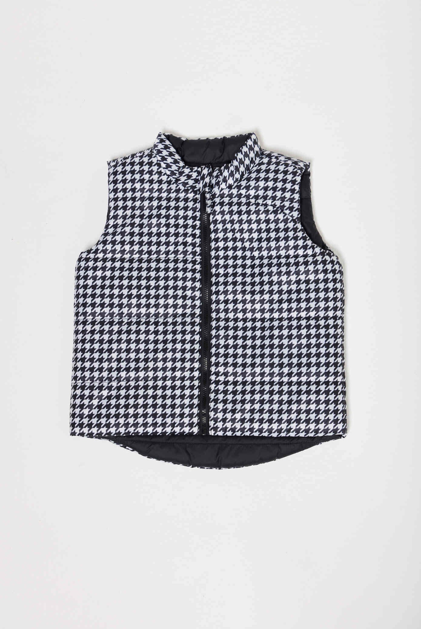 Kids Houndstooth x Black Gilet™ — sleeveless black puffer vest with bold houndstooth print, a versatile winter layer for kids in South Africa