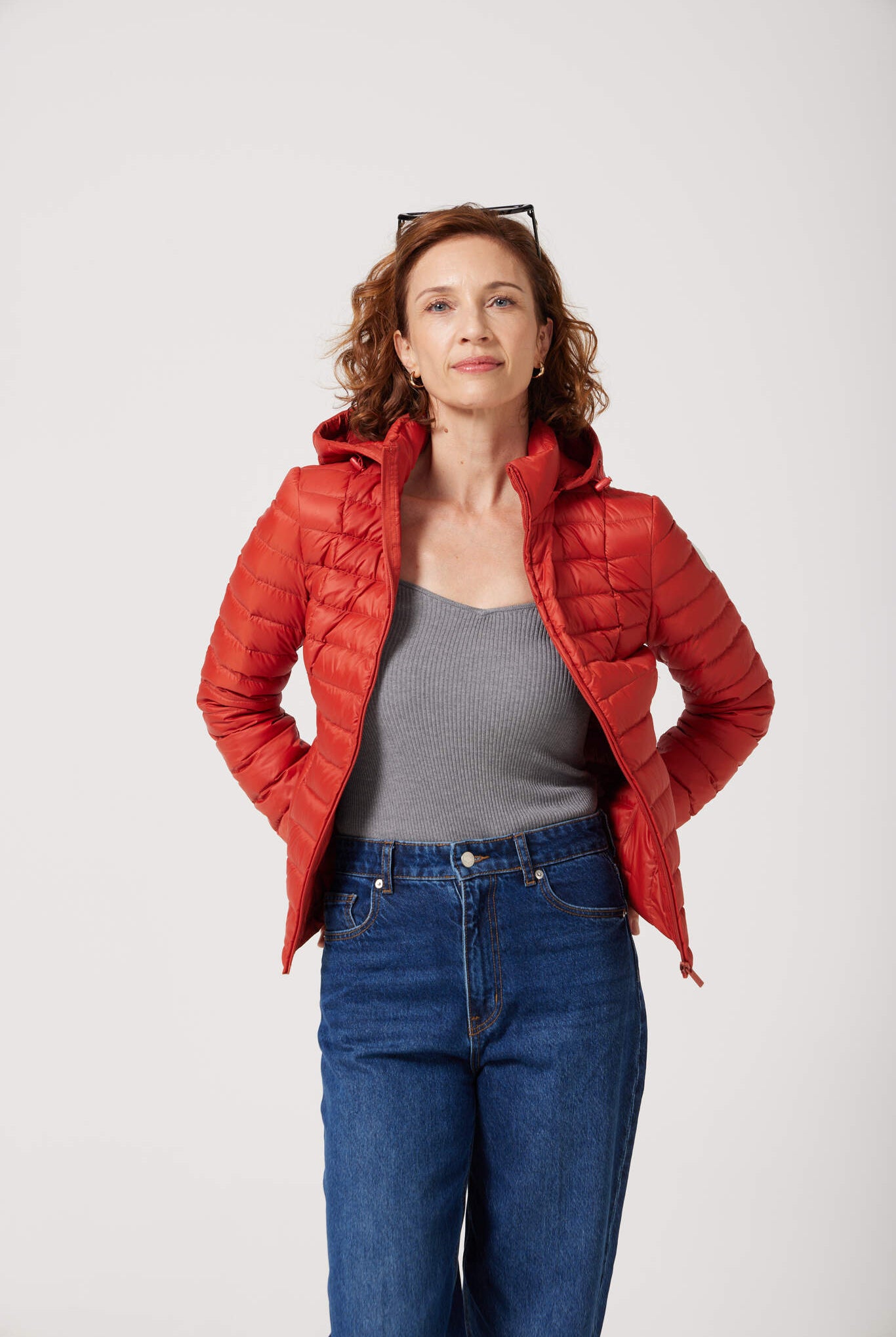 Women’s Rust Classic Jacket™ in bold red, lightweight puffer jacket for casual wear and versatile outerwear in South Africa