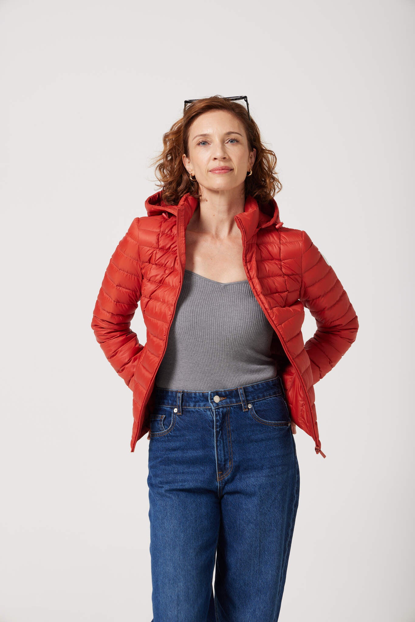 Women’s Rust Classic Jacket™ in bold red, lightweight puffer jacket for casual wear and versatile outerwear in South Africa
