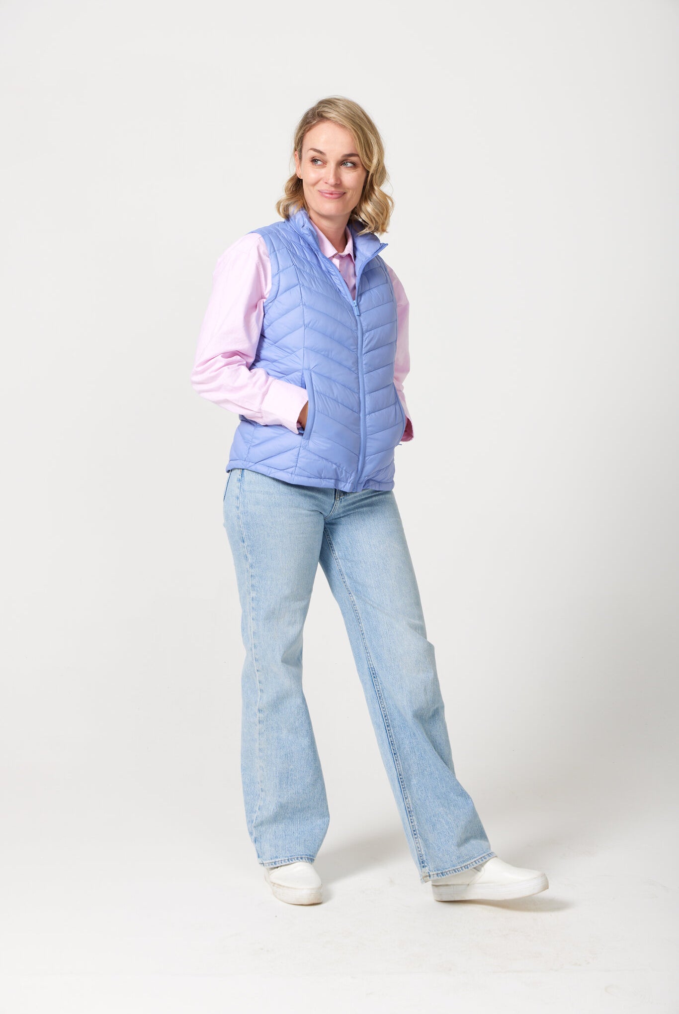 Vista Classic Gilet™ — women’s sleeveless puffer vest in soft vista blue, lightweight and versatile for layering in South Africa.