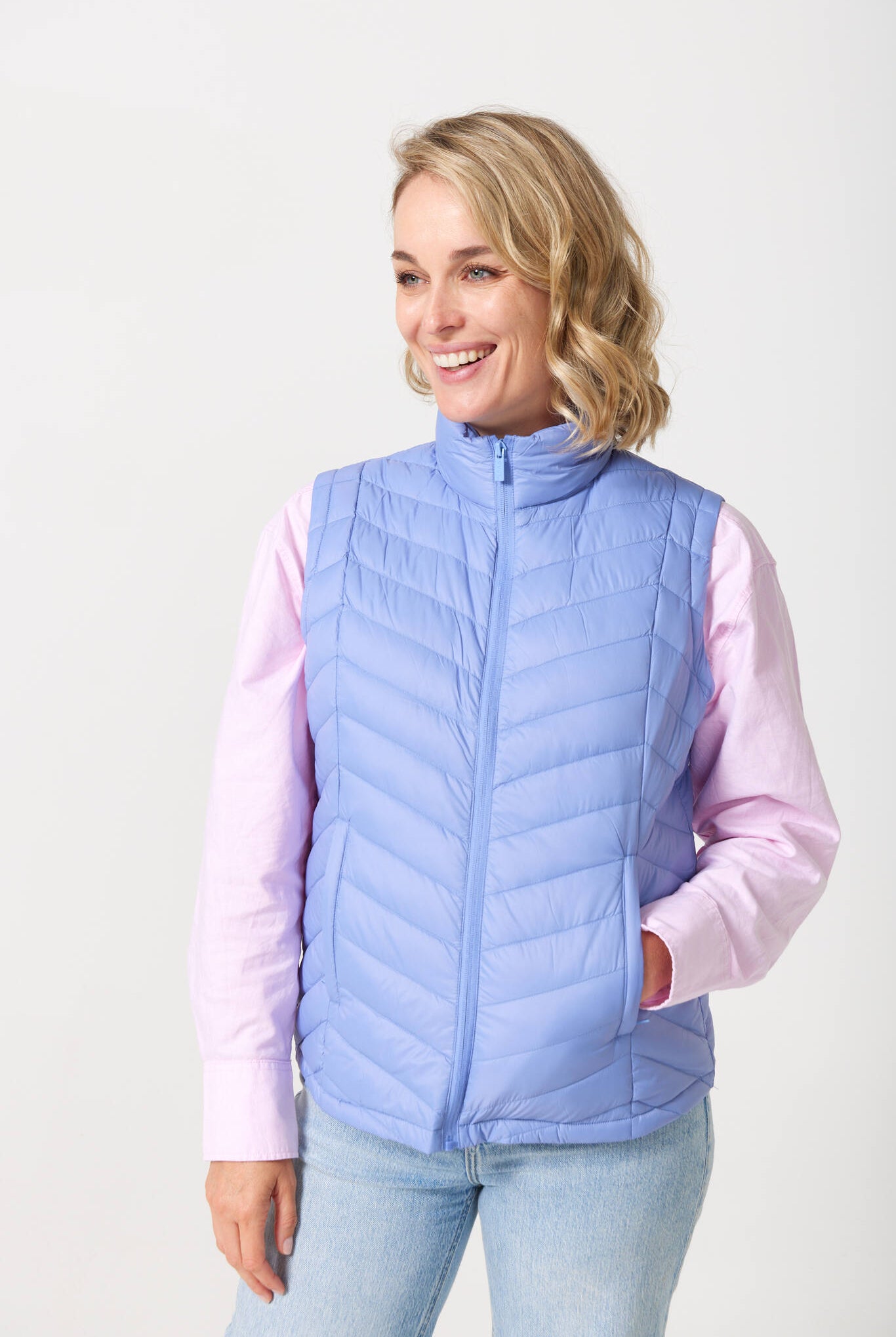 Vista Classic Gilet™ — women’s sleeveless puffer vest in soft vista blue, lightweight and versatile for layering in South Africa.