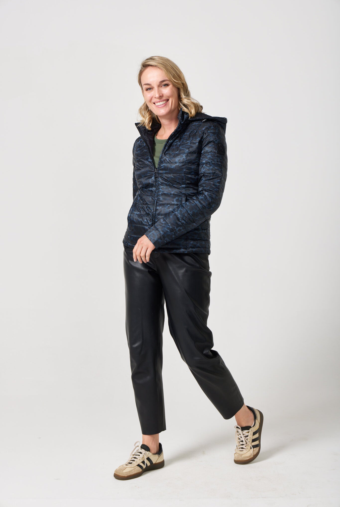 Women’s reversible black and printed puffer jacket, lightweight and versatile for layering in South Africa — Midnight x Panther Classic Jacket™
