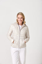 Women’s Sand x Leopard Classic Jacket™ reversible lightweight puffer in soft beige and subtle leopard print, versatile jacket for layering in South Africa