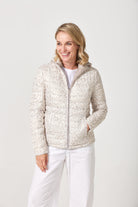 Women’s Sand x Leopard Classic Jacket™ reversible lightweight puffer in soft beige and subtle leopard print, versatile jacket for layering in South Africa