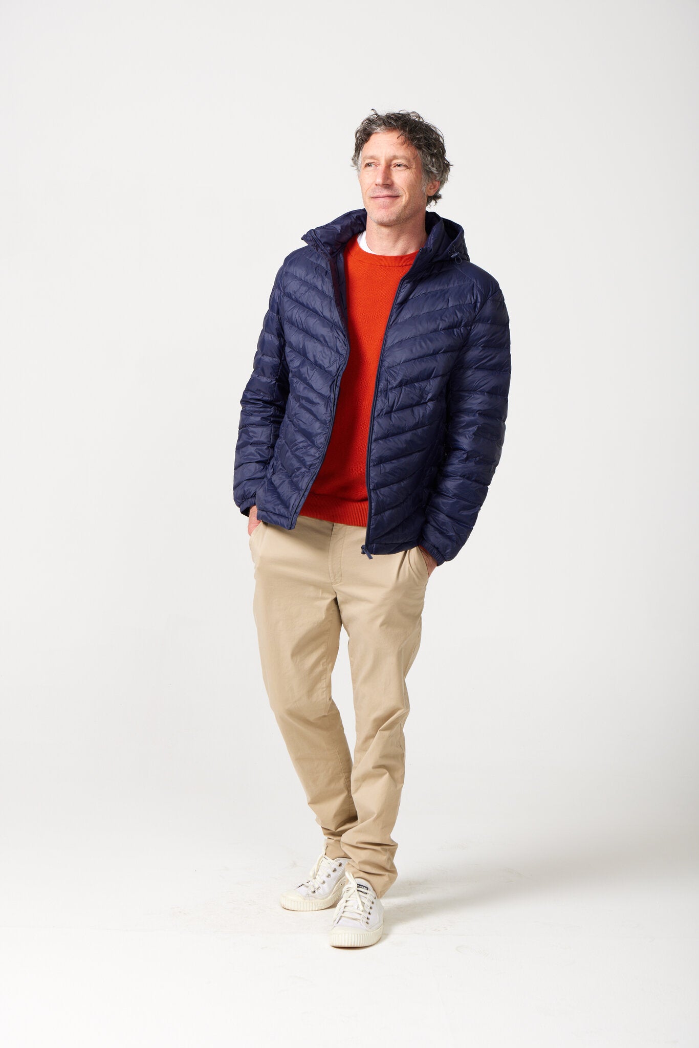 Men’s Navy Classic Jacket™ in deep navy blue, lightweight puffer jacket with hood for everyday layering and outerwear in South Africa