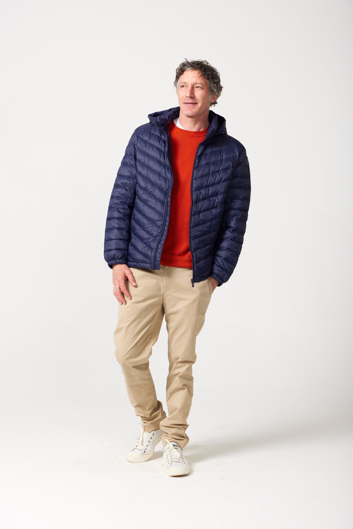 Men’s Navy Classic Jacket™ in deep navy blue, lightweight puffer jacket with hood for everyday layering and outerwear in South Africa