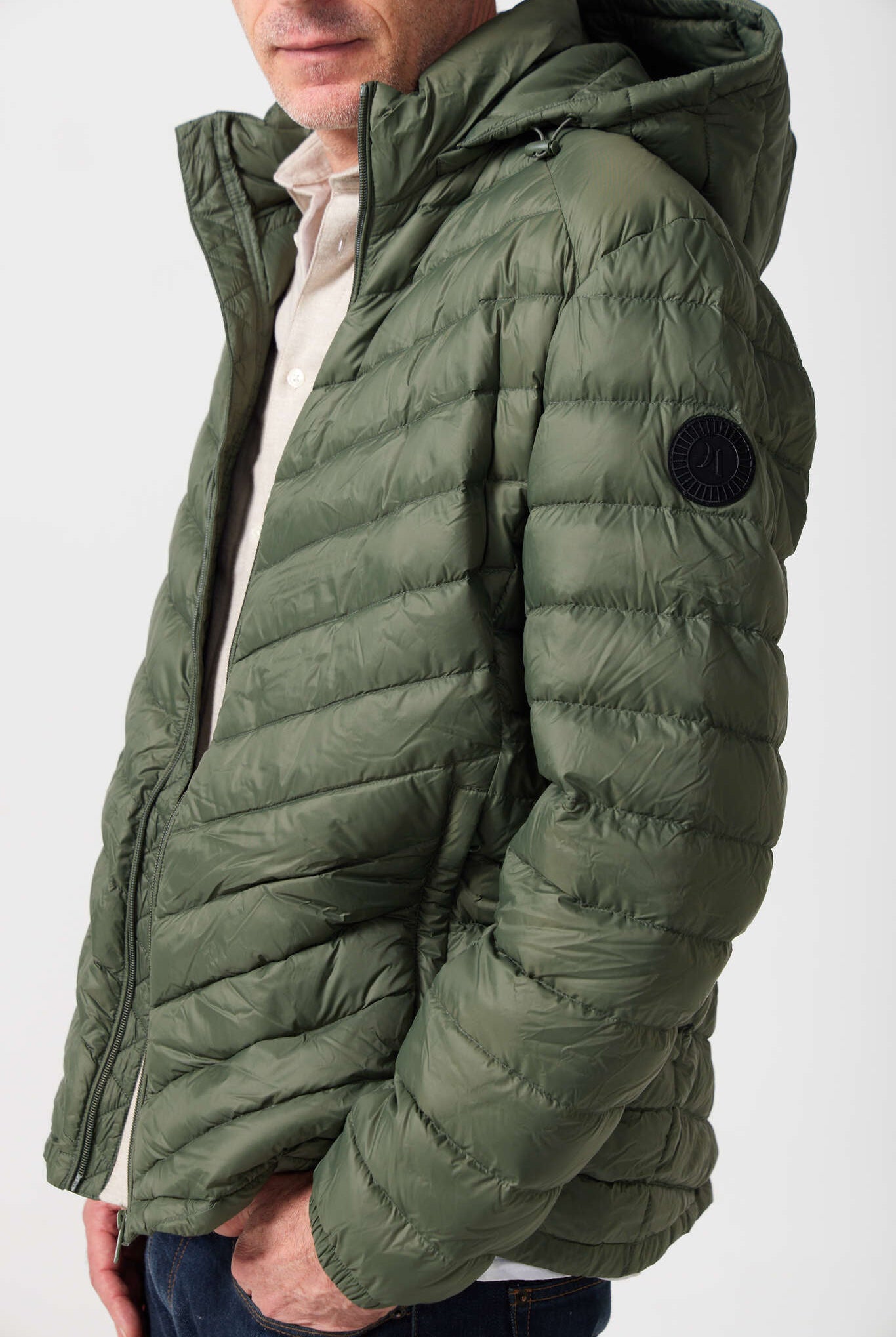 Men’s Sage Classic Jacket™ in muted green, lightweight hooded puffer jacket for casual layering during cool South African weather