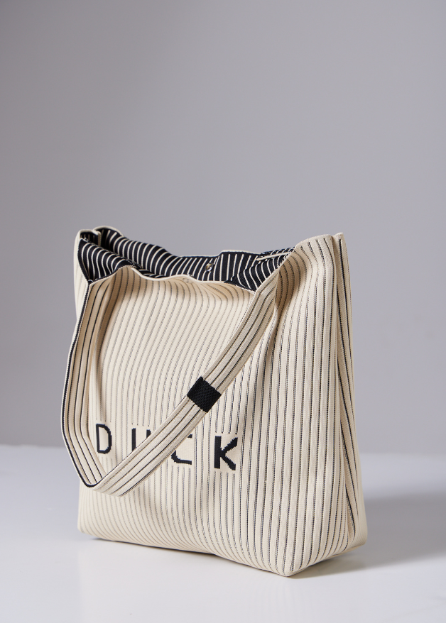 Duck Apparel White Bucket Bag