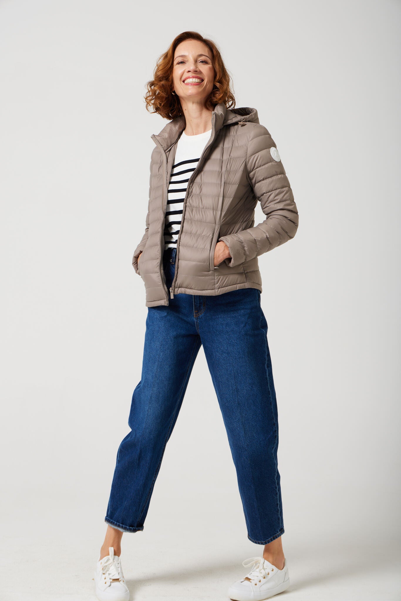 Women’s Chai Classic Jacket™ in warm taupe, lightweight puffer jacket for casual everyday wear and versatile outerwear in South Africa