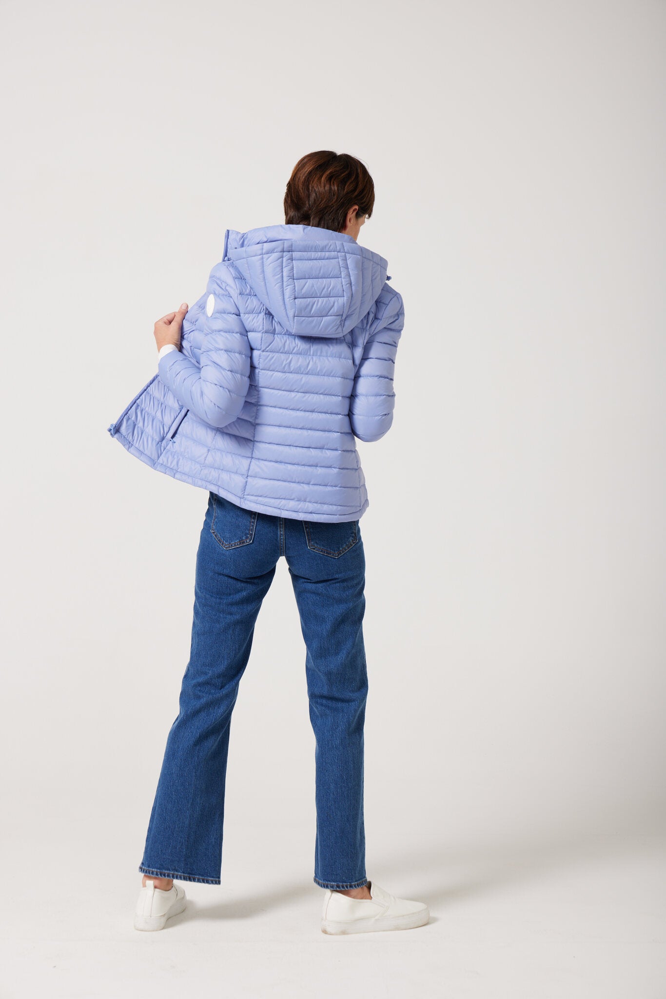 Women’s Vista Classic Jacket™ in light blue, lightweight casual puffer jacket perfect for layering and versatile outerwear in South Africa.