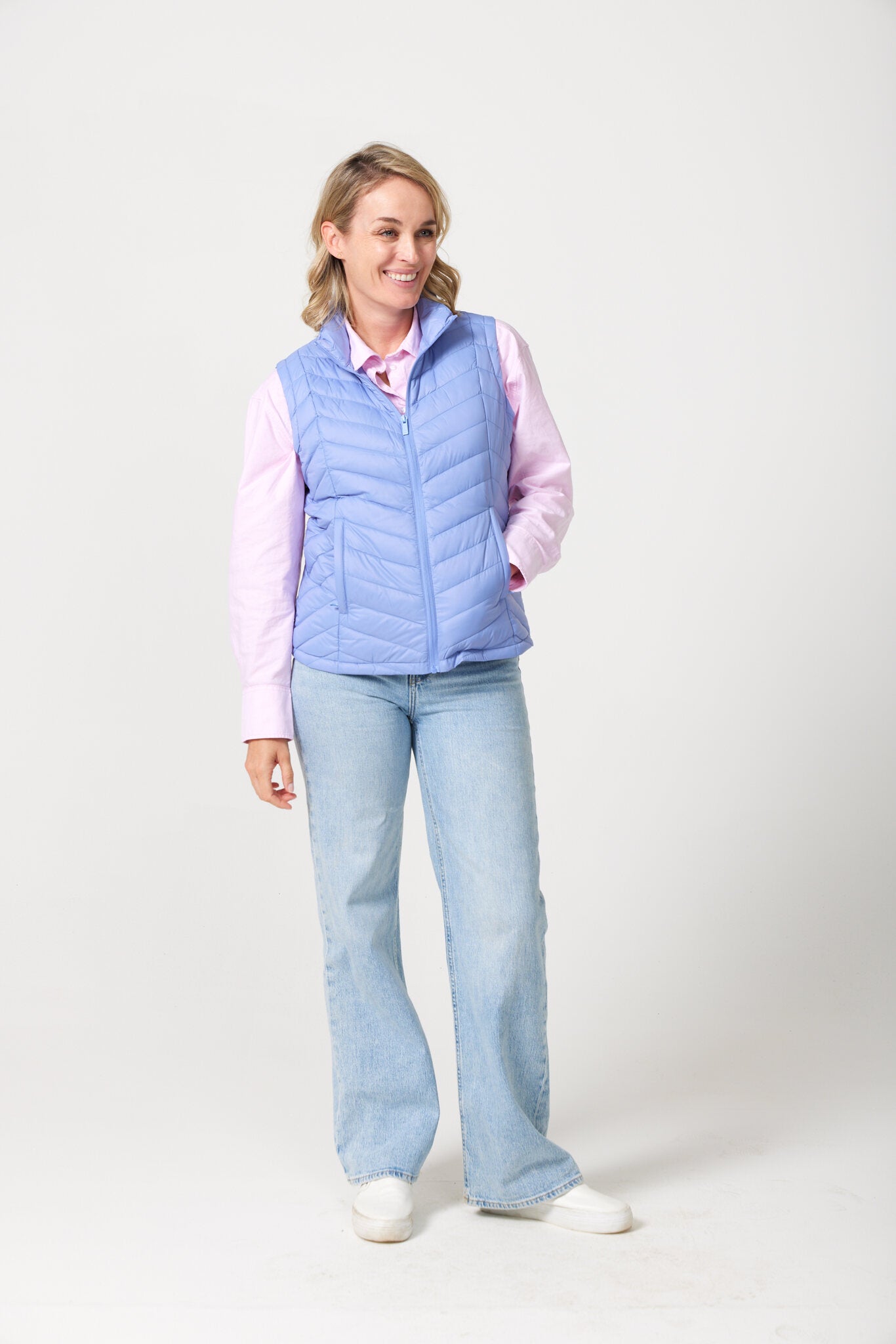 Vista Classic Gilet™ — women’s sleeveless puffer vest in soft vista blue, lightweight and versatile for layering in South Africa.