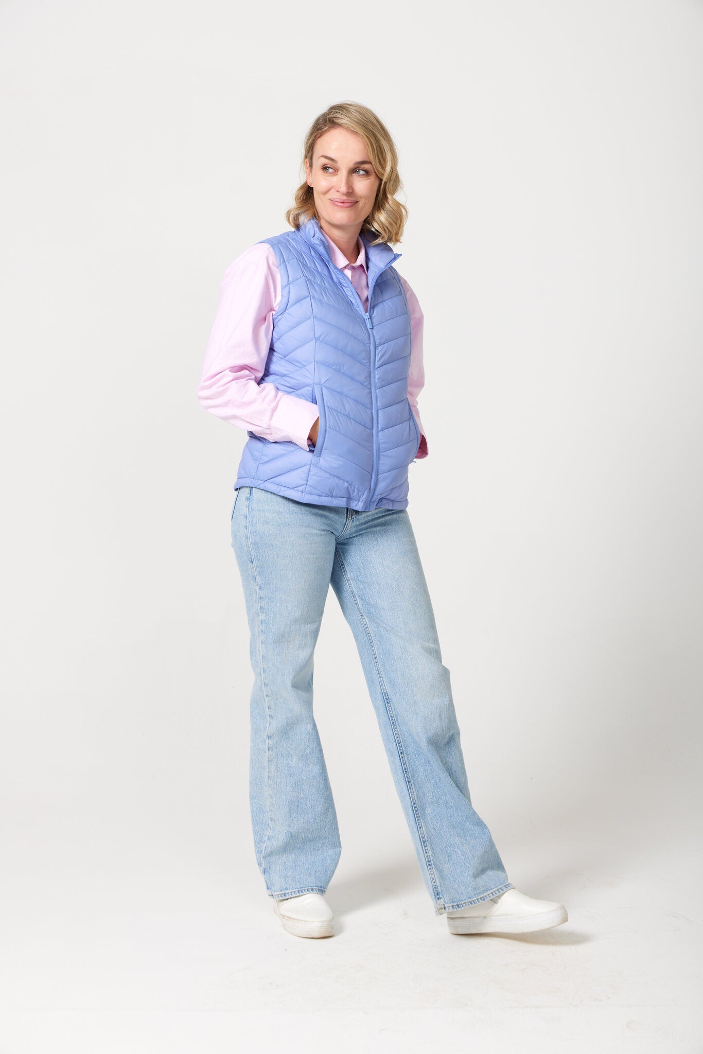 Vista Classic Gilet™ — women’s sleeveless puffer vest in soft vista blue, lightweight and versatile for layering in South Africa.