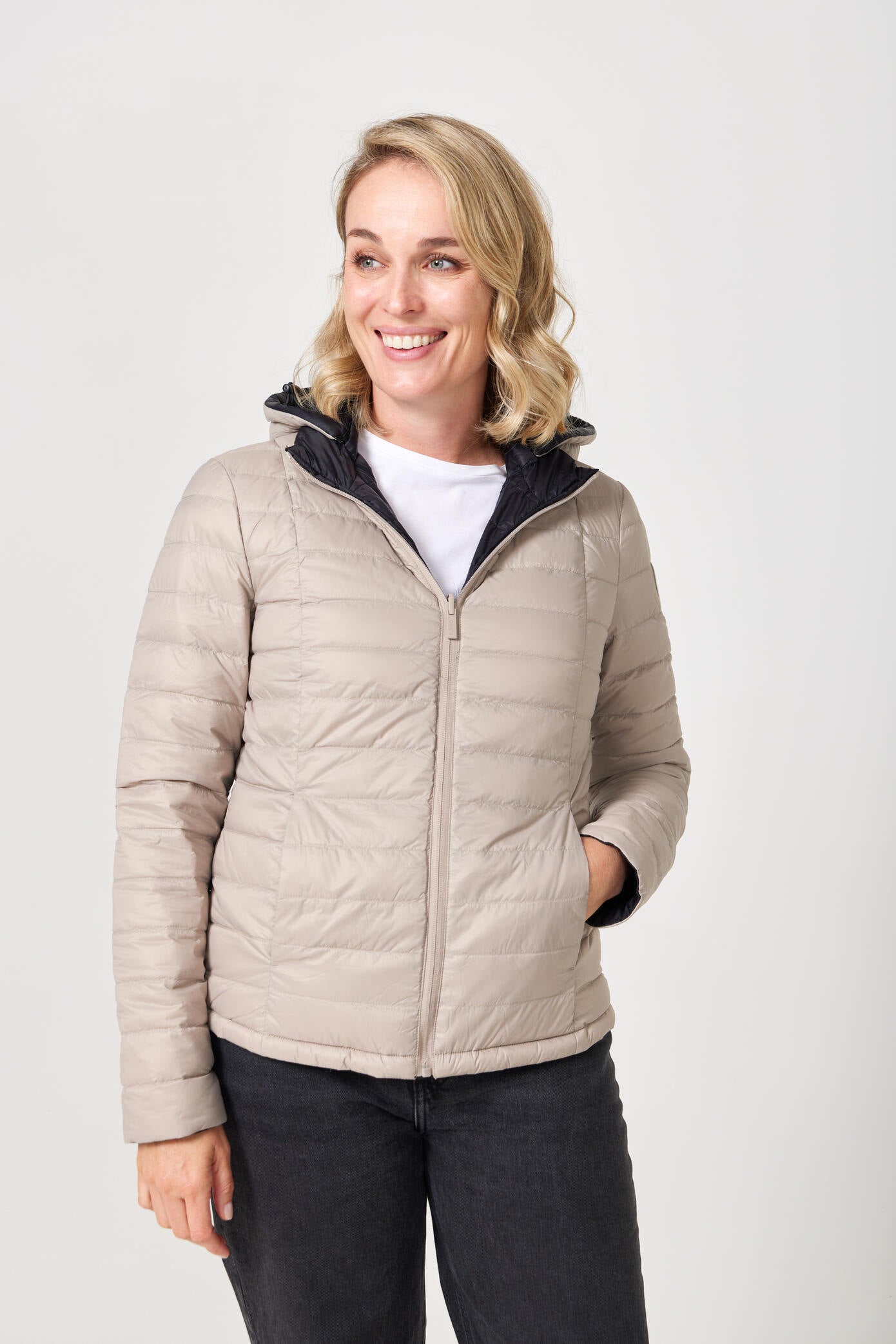ジャケット・アウター Quilting Sweatshirt Down Jacket BOGNER Sheryl down jacket for Women