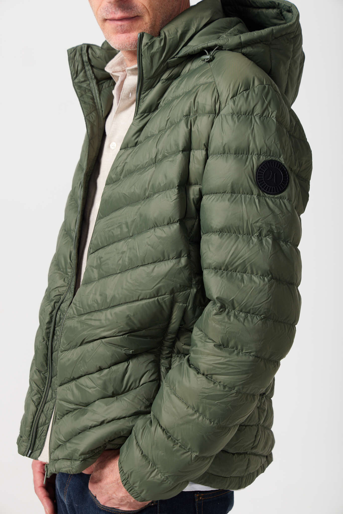 Men’s Sage Classic Jacket™ in muted green, lightweight hooded puffer jacket for casual layering during cool South African weather